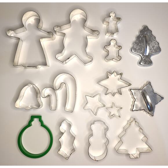 Cookie Cutters Lot 16 Christmas Holiday Gingerbread Trees Stars Holly Snowman - Picture 1 of 3